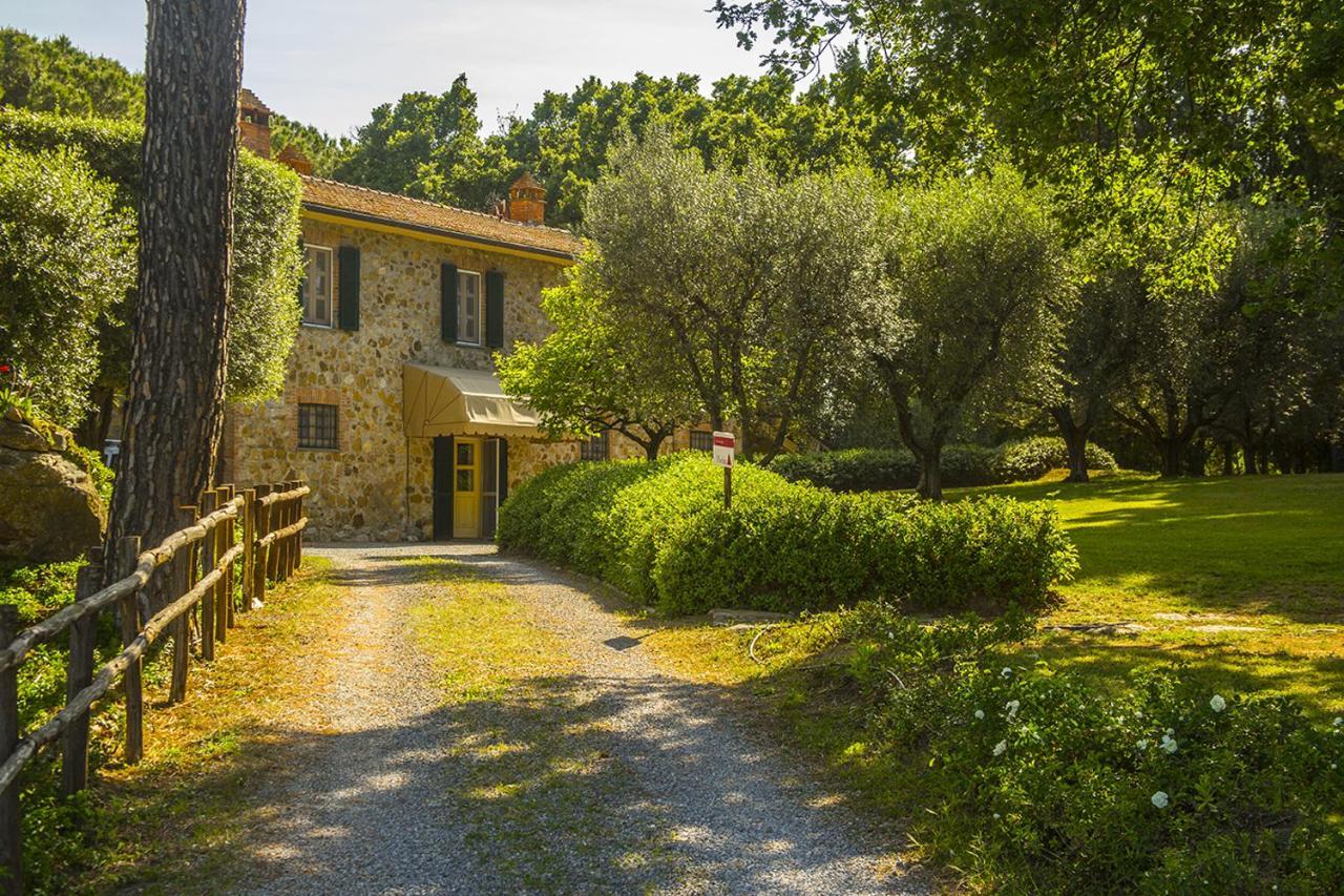 Fattoria Di Magliano Winery Villa Magliano in Toscana Exterior photo